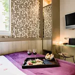 Five Boutique Quartier Latin