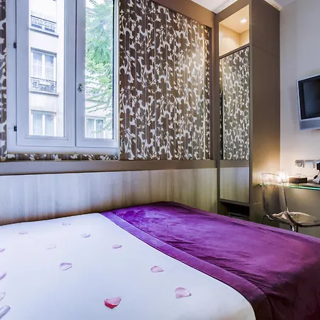Hotel Five Boutique Quartier Latin 3*