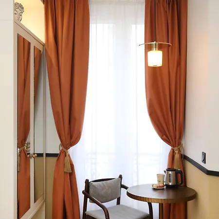 Five Boutique Quartier Latin 3* Paryż