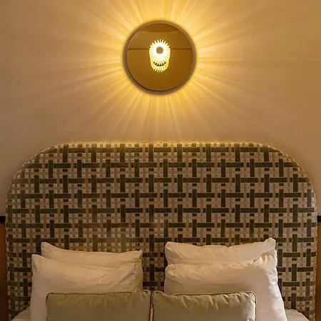 Five Boutique Quartier Latin