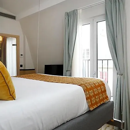 Otel Five Boutique Quartier Latin 3*