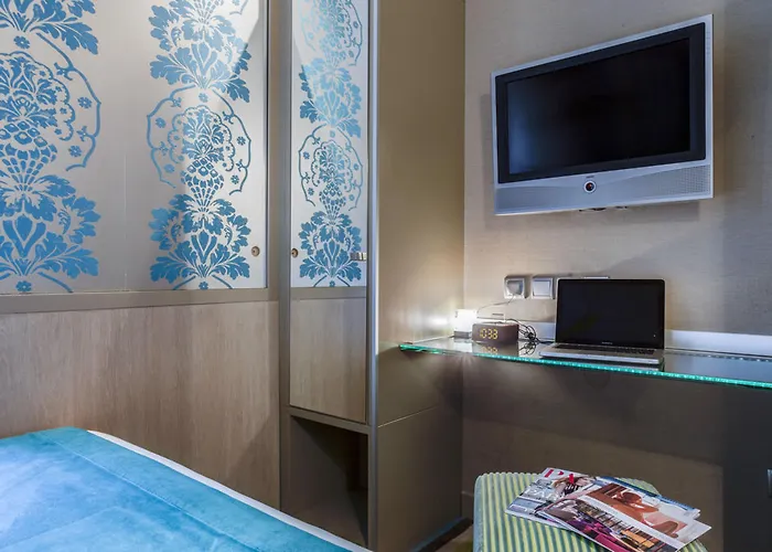 Five Boutique Quartier Latin Paris