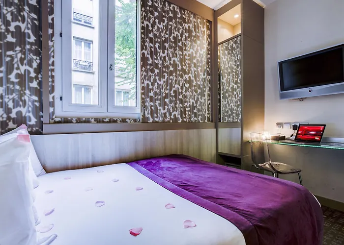 Hotel Five Boutique Quartier Latin 3*
