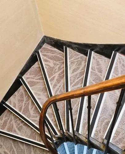 Five Boutique Quartier Latin Hotel